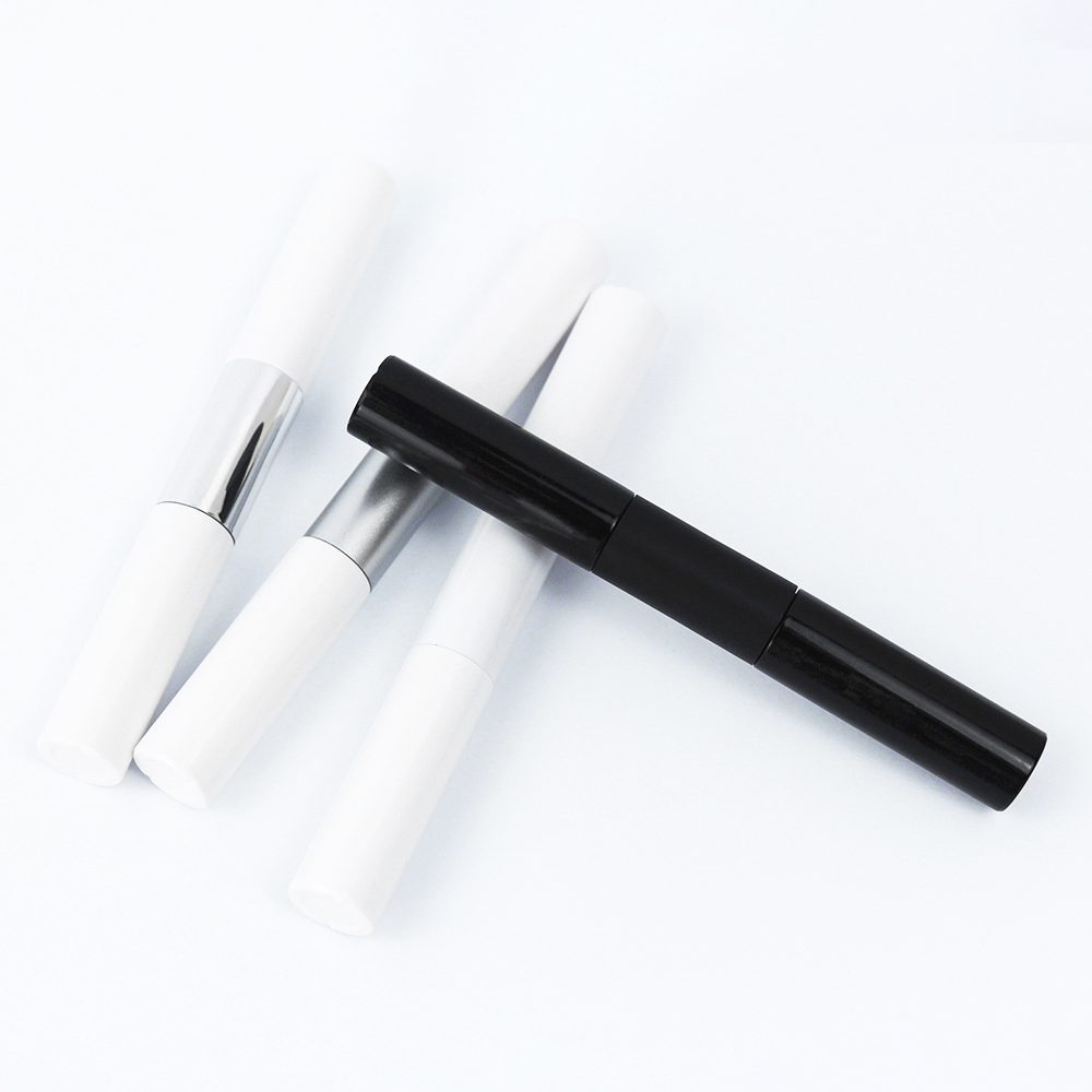 Pourquoi la colle à cils Lash Bond and Seal pour grappes de cils est un incontournable pour votre trousse de maquillage