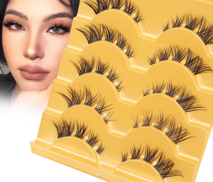 Faux-cils pré-coupés ou cils segmentés : lequel vous convient le mieux ?