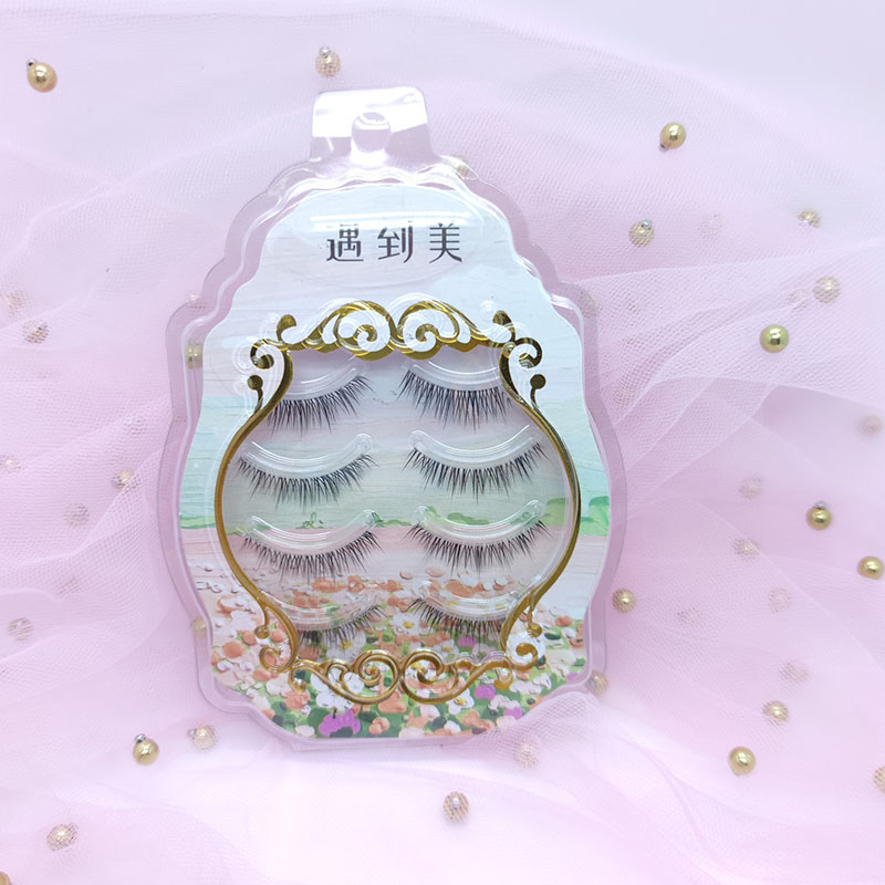 3D Faux Mink Lashes 4 paires de cils synthétiques à volume de bande transparent
