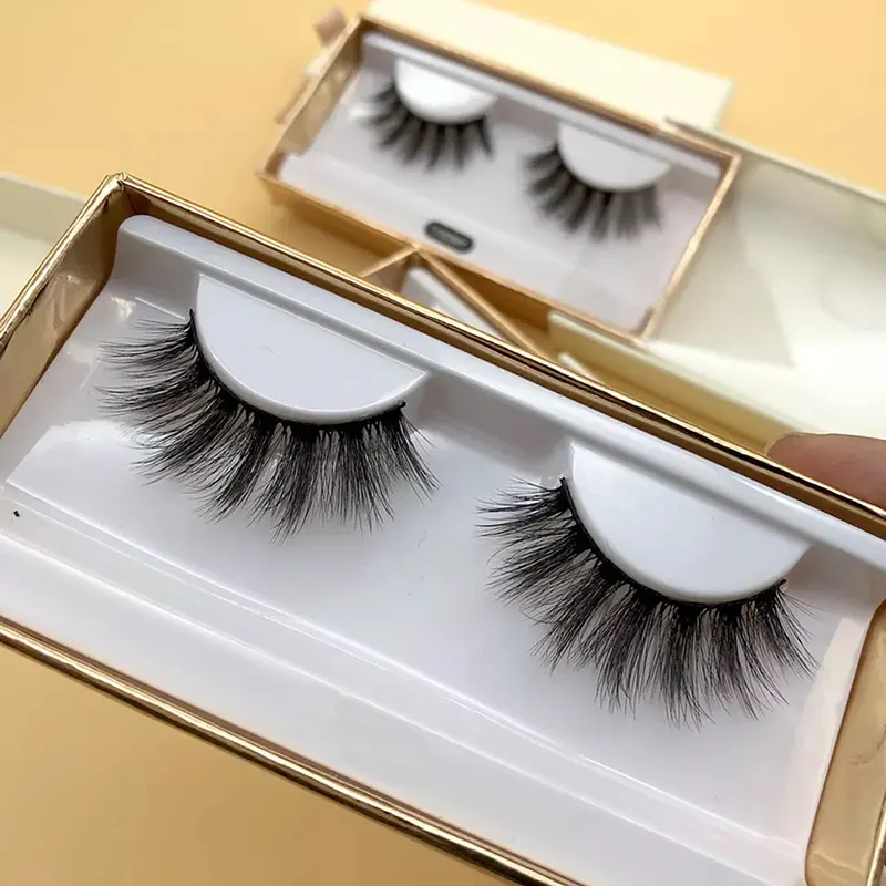 Faux cils en œil de chat naturel 3D