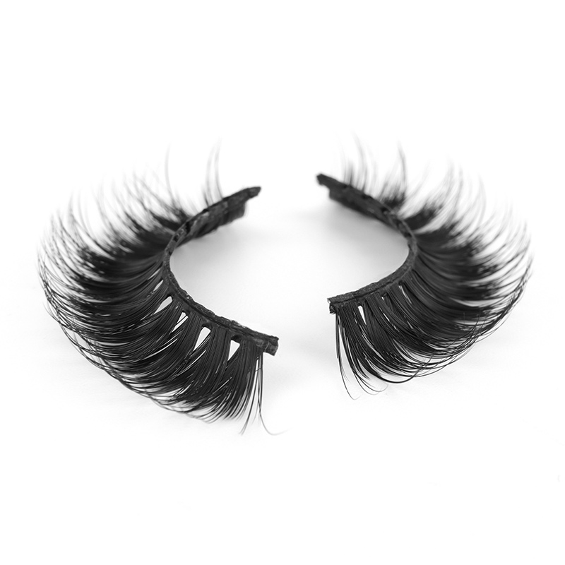 Classic D Curl Silk Lashes Boîte d'emballage individuelle variée